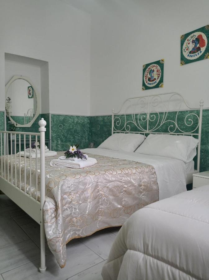 Mary Home - Casa Vacanza Taormina Quarto foto